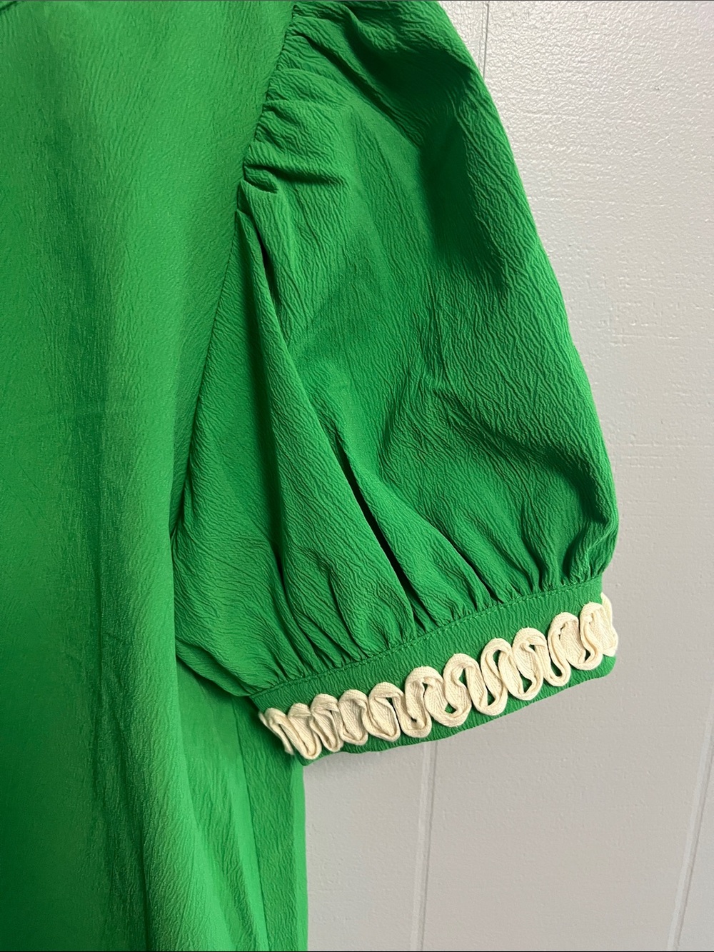 NWT Jodifl Blouse Large Short Sleeve Green New with Tags! Super Cute! - Picture 4 of 13